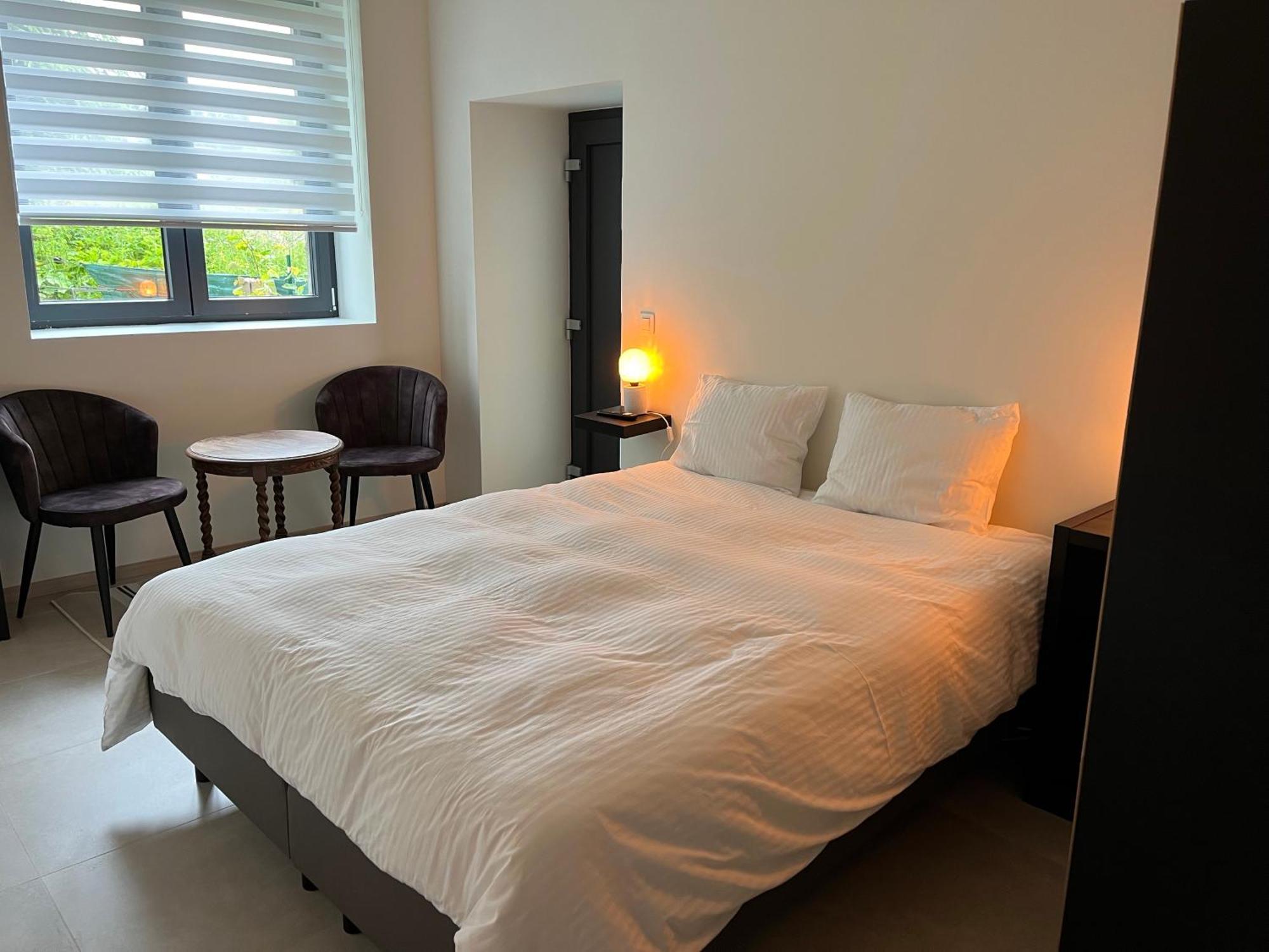 Ecole Buissonniere Bed & Breakfast *